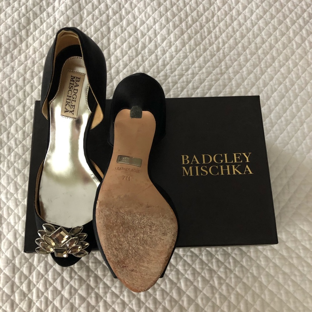 Badgley Mischka black dress shoes